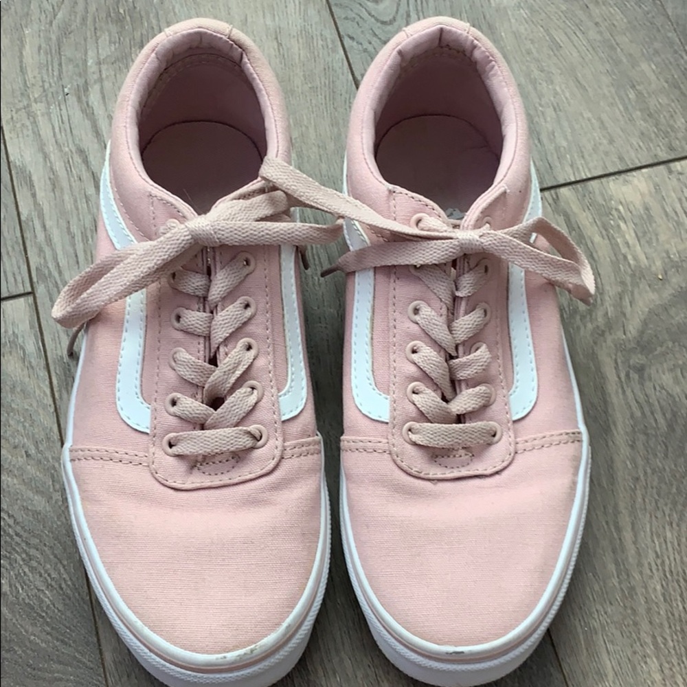 Pink girls vans. size 4.